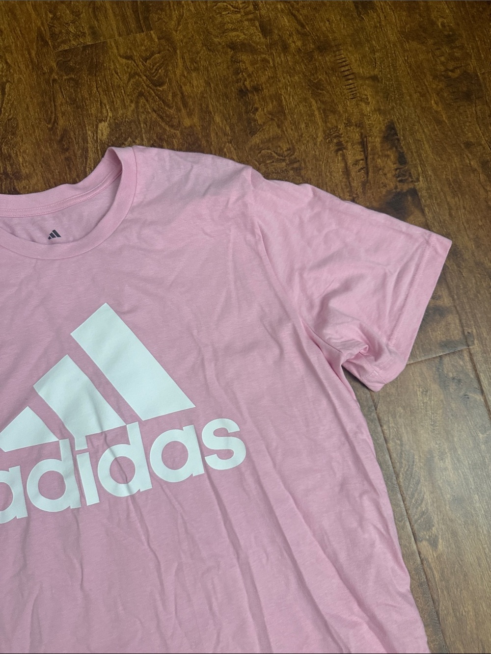 adidas Men’s Light Pink Short Sleeve Logo Tee Size XL - Picture 4 of 16